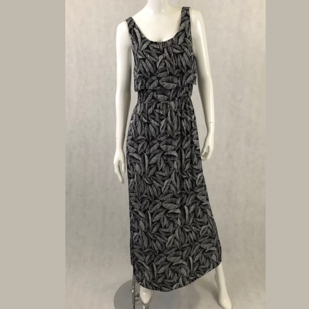 MERONA Maxi Dress wearable in all seasons! NWOT